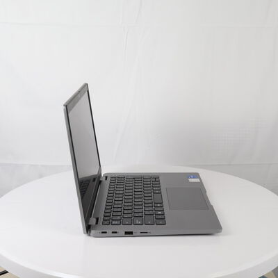 【通販センター】中古  DELL Latitude 5330(Intel Core i7 1265U/16GB DDR4 (PC4)/SSD512GB/なし/オンボード/13.3/1920x1080/Wi-Fi/W11H64 MAR) 200726 