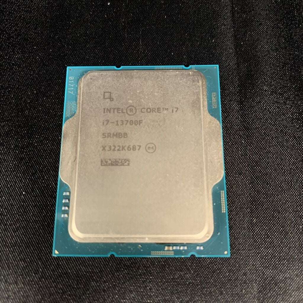 中古 INTEL Core i7 13700F (1700/2.1G/30M/C16/T24) 154211 （382526