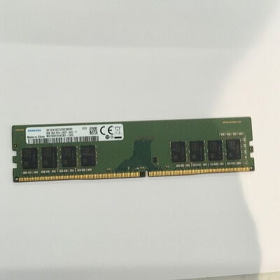 【博多店】中古  PC4-19200 8GB デスクトップ用_ 184886 