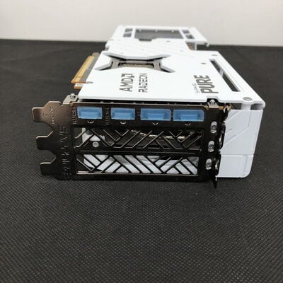 【長野稲里店】中古  SAPPHIRE PURE Radeon RX 9070 XT GAMING OC 16GB GDDR6（RX9070XT 16GB） 3480038012 