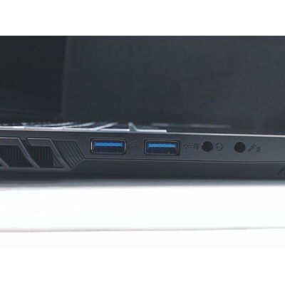 【前橋ｲﾝﾀｰｱｶﾏﾙ店】中古  raytrek R7-RL(i9-13900HX/32GB/SSD1TB/RTX4070/W11H) 4540001691 