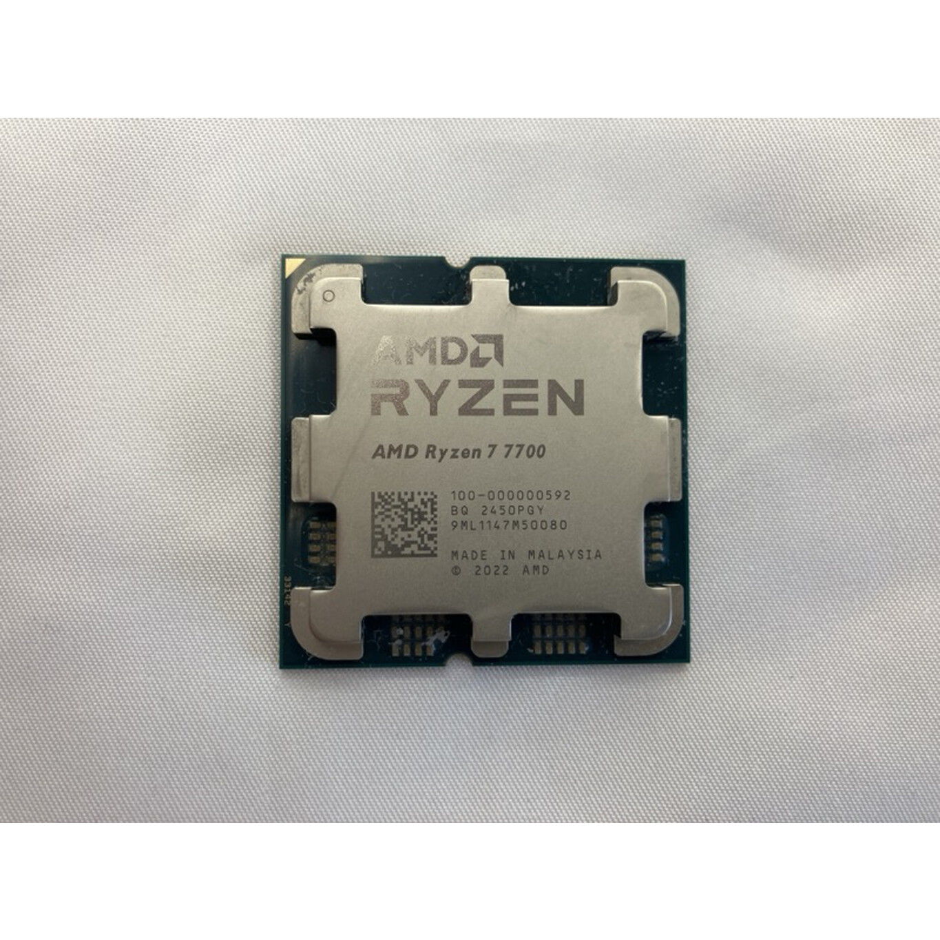 中古 AMD Ryzen 7 7700 (AM5/3.8GHz/40M/C8/T16/65W) 1460024624