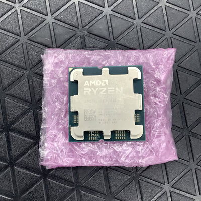 【堺七道店】中古  AMD Ryzen 7 7700 (AM5/3.8GHz/40M/C8/T16/65W) 1460024624 