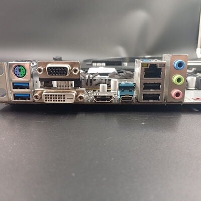 【大須店】中古  ASRock Z390 Pro4 (Z390 1151 ATX DDR4) 3480034389 