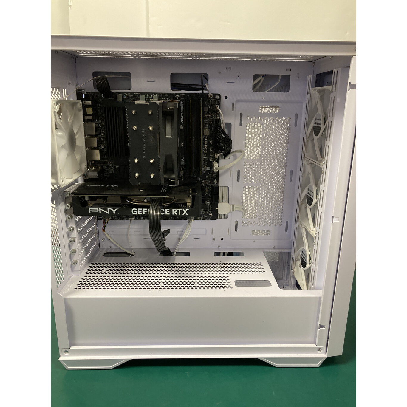 中古 自作パソコン(Ryzen 7 5700X/32GB/SSD1TB/RTX4060/OS無