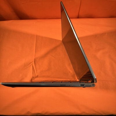 【なんば店】中古  HP Spectre x360 Convertible 13-aw0238tu (i7-1065G7/16GB/SSD512GB/WLAN/13.3FHD) 3280021984 