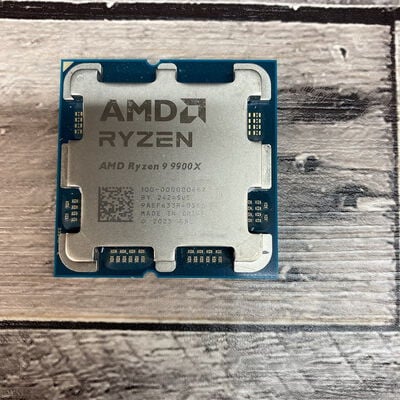 【広島店】中古  AMD Ryzen 9 9900X (AM5/4.4GHz/76M/C12/T24/120W) 169025 