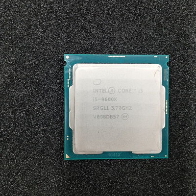 【大須店】中古  INTEL Core i5-9600K (1151/3.70GHz/9M/C6/T6) 138480 