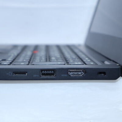 【通販センター】中古  【ジャンク品/保証無/返品質問不可】Lenovo ThinkPad L13 20R4-S6QA00 (Intel Core  i5 10210U 1.60GHz/8GB/SSD256GB/-/オンボード/13.3/1920x1080/Wi-Fi/WEBCAM/OSなし) 186454 