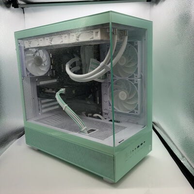 【宇都宮鶴田店】中古  自作PC(Ryzen 7 5700X/32GB/SSD500GB+1TB/RX9060XT 16GB) 5280001883 