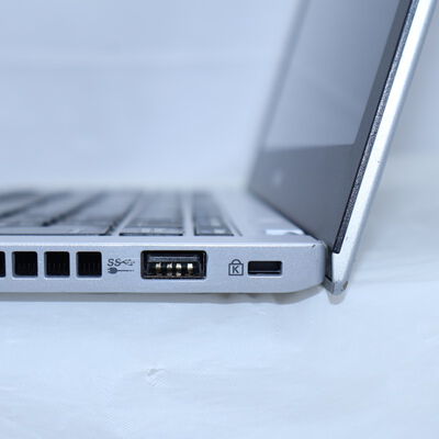 【通販センター】中古  NEC VersaPro タイプVB PC-VKM17BZC3 (Core i5 8350U/8GB/SSD256GB/-/オンボード/12.5/1366x768/Wi-Fi/WEBCAM/W11H64 MAR) 186065 
