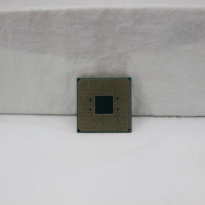 【通販センター】中古  AMD Ryzen 5 3600 (AM4/3.6/35M/C6/T12/65W) 140027 