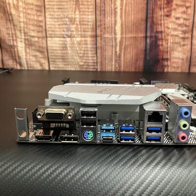 【富士青葉店】中古  ASRock B550M Pro4 (B550 AM4 mATX DDR4) 142938 