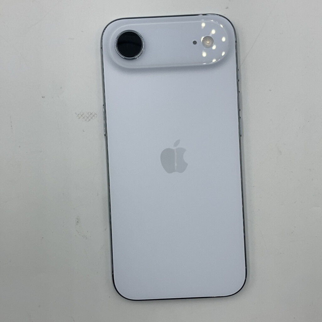 中古 Apple iPhone Air 256GB スカイブルー 【国内版SIMフリー