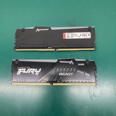 【浦添城間店(沖縄)】中古  16GB 2枚組(合計32GB) PC5-44800/DDR5-5600 デスクトップ用 190887 