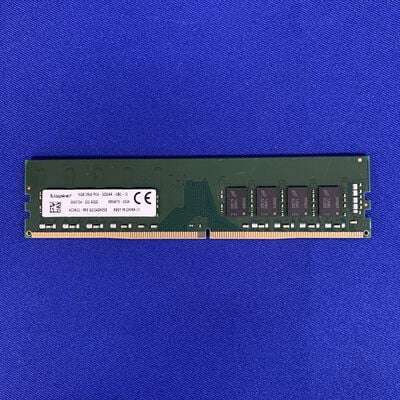 【横浜駅前店】中古  PC4-25600 16GB デスクトップ用(DDR4-3200) 140728 