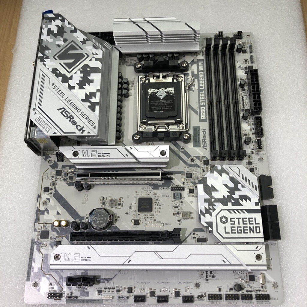 中古 ASRock B650 Steel Legend WiFi (B650 AM5 ATX) 168306【4/15