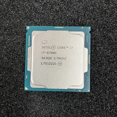 【大須店】中古  INTEL Core i7 8700K (1151/3.70GHz/12M/C6/T12) 136197 
