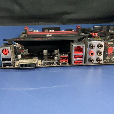 【前橋ｲﾝﾀｰｱｶﾏﾙ店】中古  MSI MPG Z390 GAMING PLUS (Z390 1151 ATX DDR4) 138852 