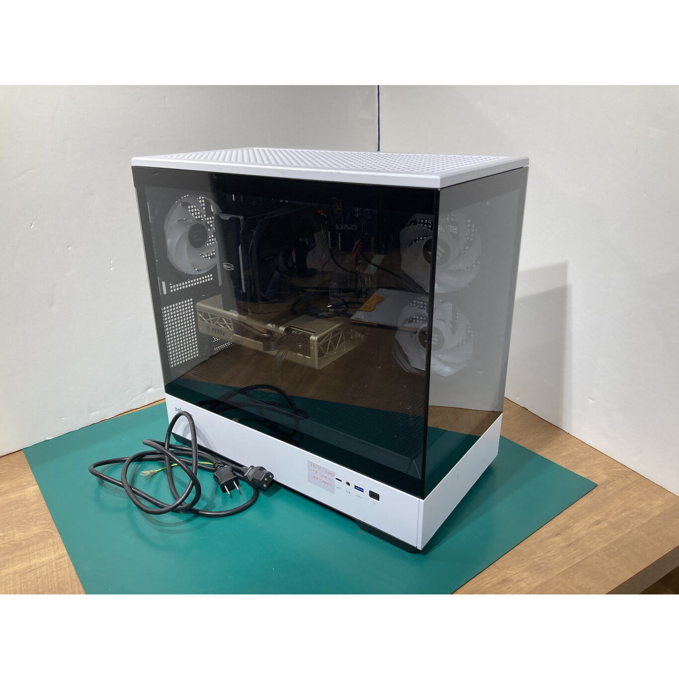 中古 自作パソコン (AMD Ryzen 5 5600X /16GB/RX5700XT/SSD 500GB/-/OS