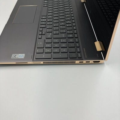 【なんば店】中古  HP Spectre x360 Convertible (i7 8705G/16GB/SSD1TB/WLAN/15.6UHD) 3280024141 