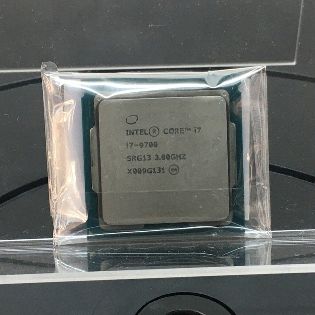 中古 Intel Core i7 9700 (1151/3.00GHz/12M/C8/T8) 140316 （376917