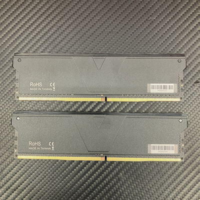 【富士青葉店】中古  V-Color TO416G32D816DSPKKK 16GB 2枚組(合計32GB) PC4-25600/DDR4-3200 デスクトップ用 5070001873 