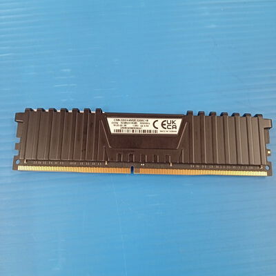 【大須店】中古  PC4-25600 16GB デスクトップ用(DDR4-3200) 140728 