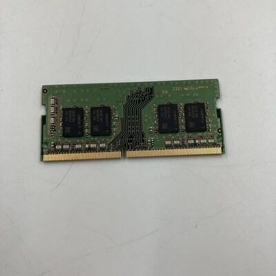 【なんば店】中古  PC4-25600 8GB ノート用(DDR4-3200) 158771 