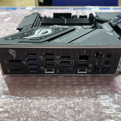 【宮崎恒久店】中古  ASUS ROG STRIX B850-F GAMING WIFI (B850 AM5 ATX) 175471 