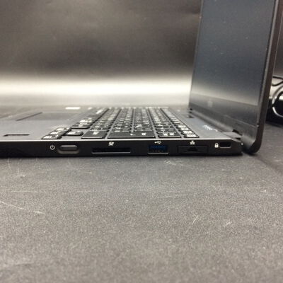 【秋葉原本店】中古  FUJITSU LIFEBOOK U9310X/D(i5-10310U/4GB/SSD128GB/W11P) 3410013401 