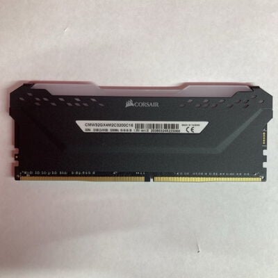 【千葉店】中古  PC4-25600 16GB デスクトップ用(DDR4-3200) 140728 