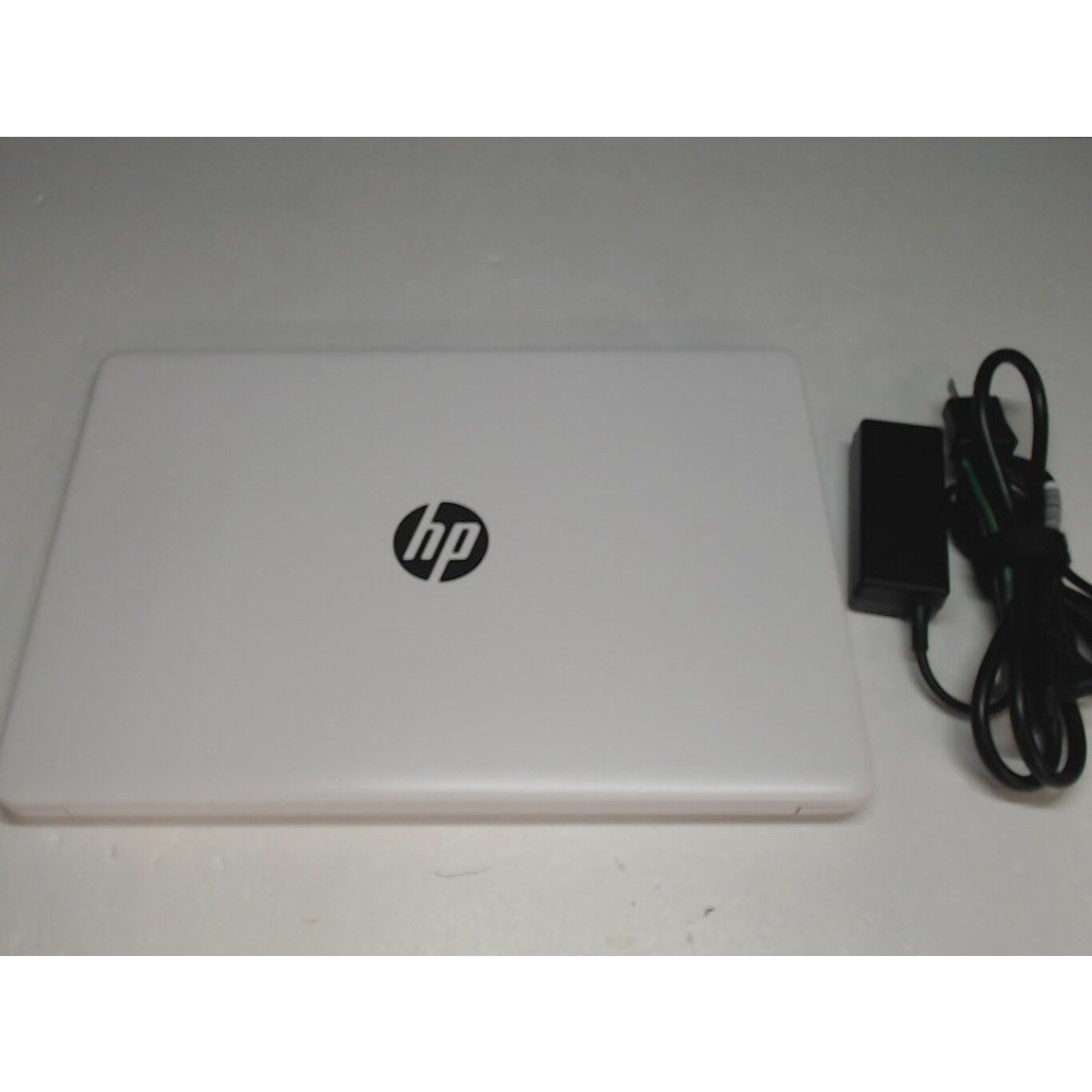 中古 HP Laptop 15s-fq5130TU (i7-1255U/32GB/SSD500GB/W11H