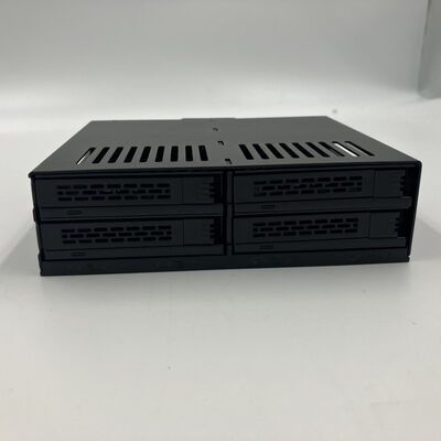 【なんば店】中古  ICYDOCK MB324SP-B (5.25-2.5 SSD/HDDﾗｯｸ 4台) 1460027427 