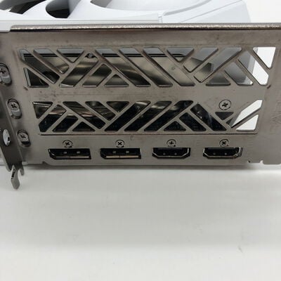 【宇都宮鶴田店】中古  SAPPHIRE PURE Radeon RX 9070 XT GAMING OC 16GB (RX9070XT 16G) 176947 