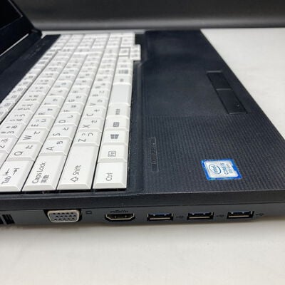 【熊本浜線店】中古  富士通 LIFEBOOK A579/BX(i5-8265U/8GB/SSD256GB/W11P) 5370001026 