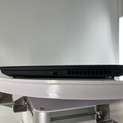 【秋葉原本店】中古  NEC_VersaPro(i5-1135G7/8GB/SSD256GB/W11P) 3410016032 