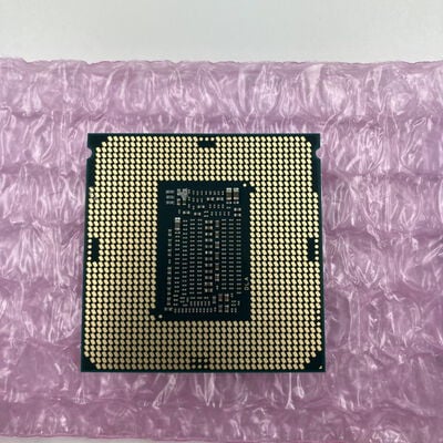 【なんば店】中古  INTEL Core i9 9900K (1151/3.60GHz/16M/C8/T16) 138482 