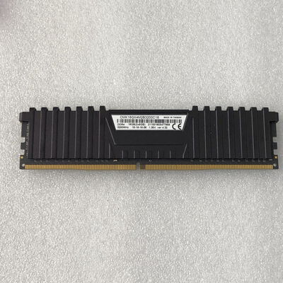 【甲府飯田店】中古  PC4-25600 8GB デスクトップ用 140727 