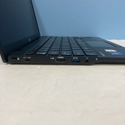 【博多店】中古  FUJITSU LIFEBOOK U9312/j (i5-1245U/8GB/SSD256GB/W11P) 3310006805 