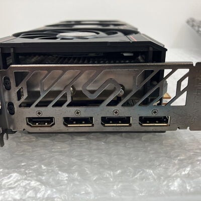 【秋葉原本店】中古  SAPPHIRE 21305-01-20G (Radeon RX6800 16GB) 143969 