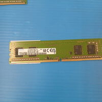 中古  Samsung M378A1G44CB0-CWE(DDR4 PC4-25600 8GB) 1460024035 