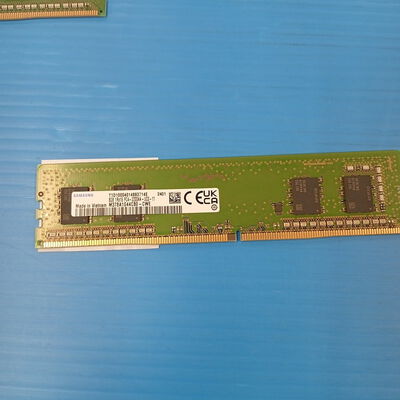 【大須店】中古  Samsung M378A1G44CB0-CWE(DDR4 PC4-25600 8GB) 1460024035 