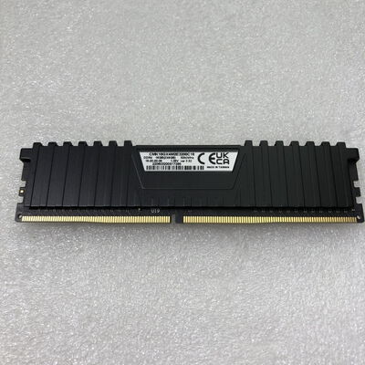 【甲府飯田店】中古  PC4-25600 8GB デスクトップ用 140727 