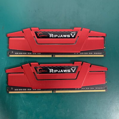 【富山本郷店】中古  8GB 2枚組(合計16GB) PC4-24000/DDR4-3000 デスクトップ用 190924 