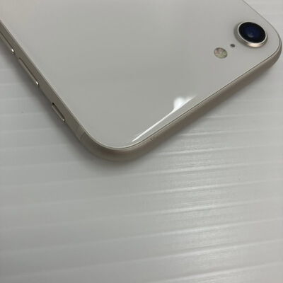 【秋葉原本店】中古  【SoftBank版SIMフリー】Apple iPhoneSE 4.7インチ (第3世代) 64GB (スターライト) MMYD3J/A 154837 