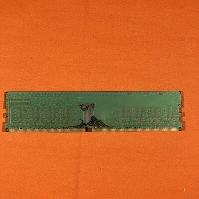 【なんば店】中古  PC4-25600 16GB デスクトップ用_ 184900 