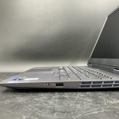 【大須店】中古  Lenovo LOQ 15IRH8 82XV006JJP 3120023911 