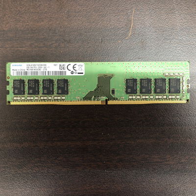 【福山ココローズ店】中古  PC4-21300 8GB デスクトップ用(DDR4-2666) 126165 