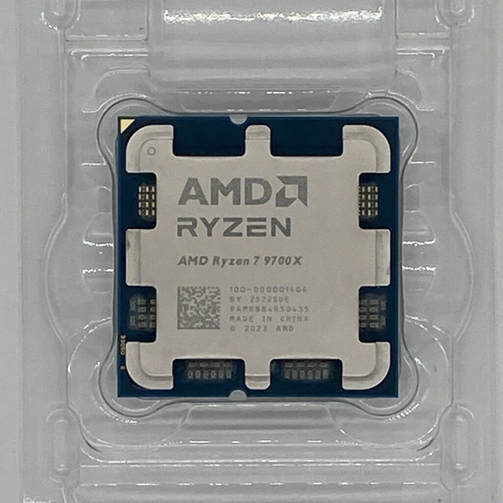 中古 AMD Ryzen 7 9700X (AM5/3.8GHz/40M/C8/T16/65W) 169022